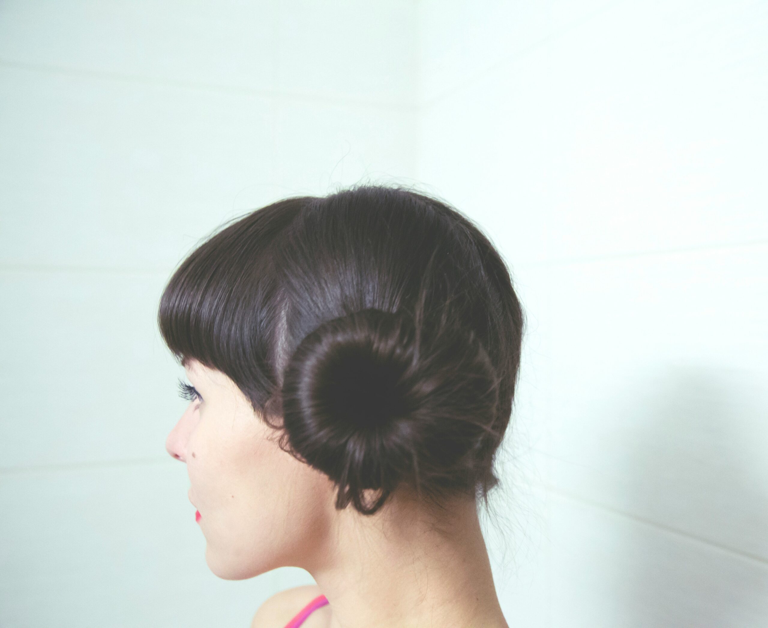 Comparison table comparing hairstyle options with different types of hair crowns