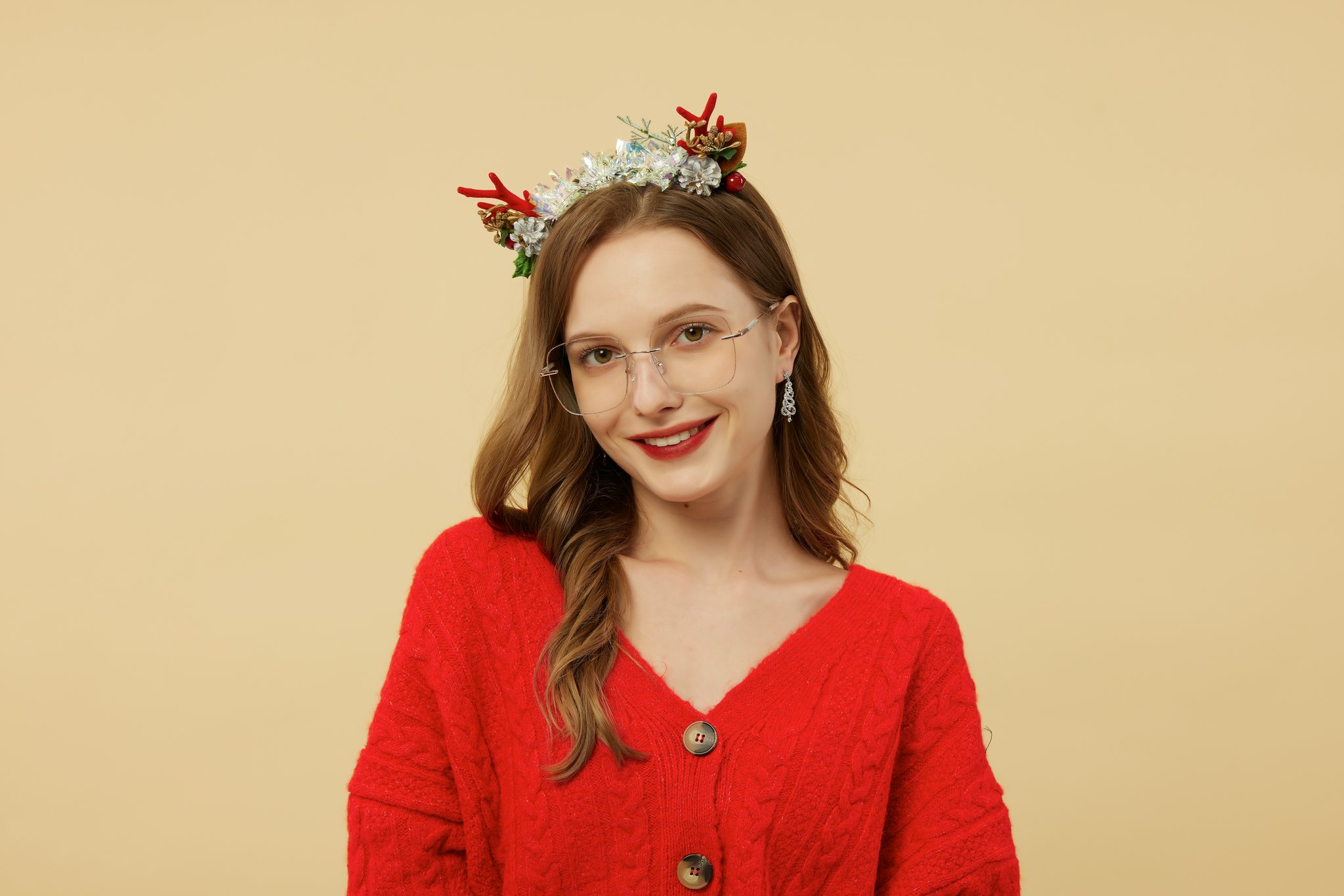 Before and after photo of woman wearing a holiday hair crown